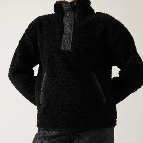 Athleta Sweaters - Athleta Black Fleece Sweater